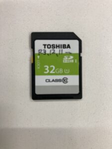 【データ復旧・データ復元成功実績】SDカード TOSHIBA SD-K32G 32GB BDレコーダに挿入したところ映像がみれなくなった。PCでもカメラでもエラー発生。