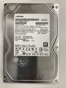 【データ復旧・データ復元成功実績】HDD TOSHIBA DT01ACA100　デスクトップ内蔵HDD。別のPCに接続するときAC間違えてしまった。